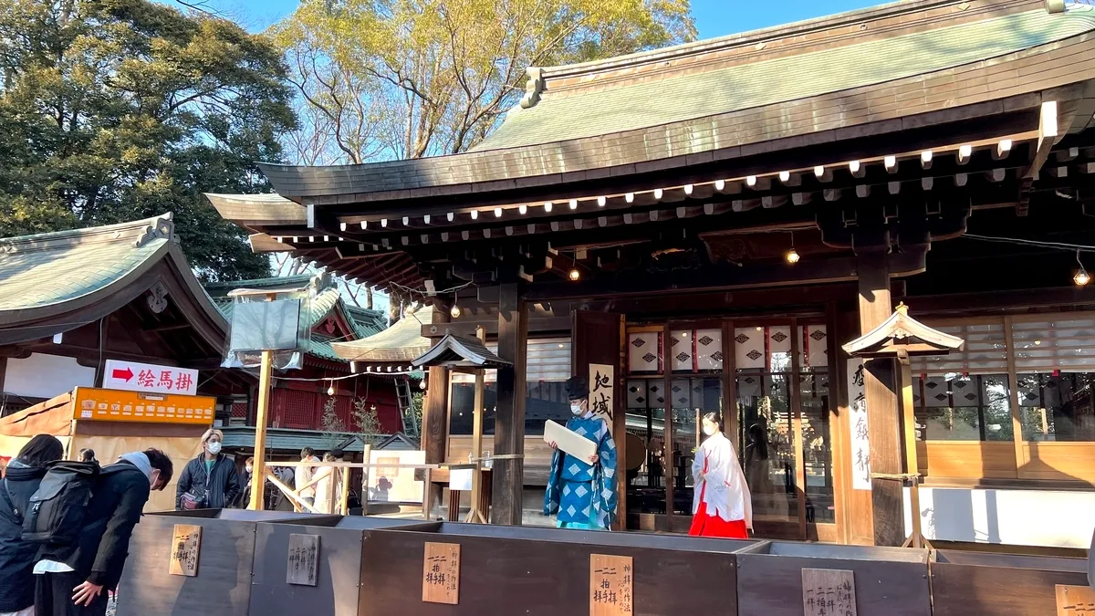 川越冰川神社