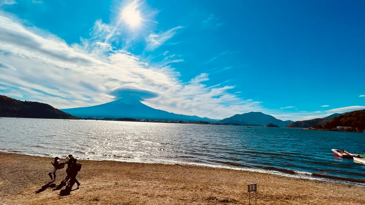 河口湖和富士山