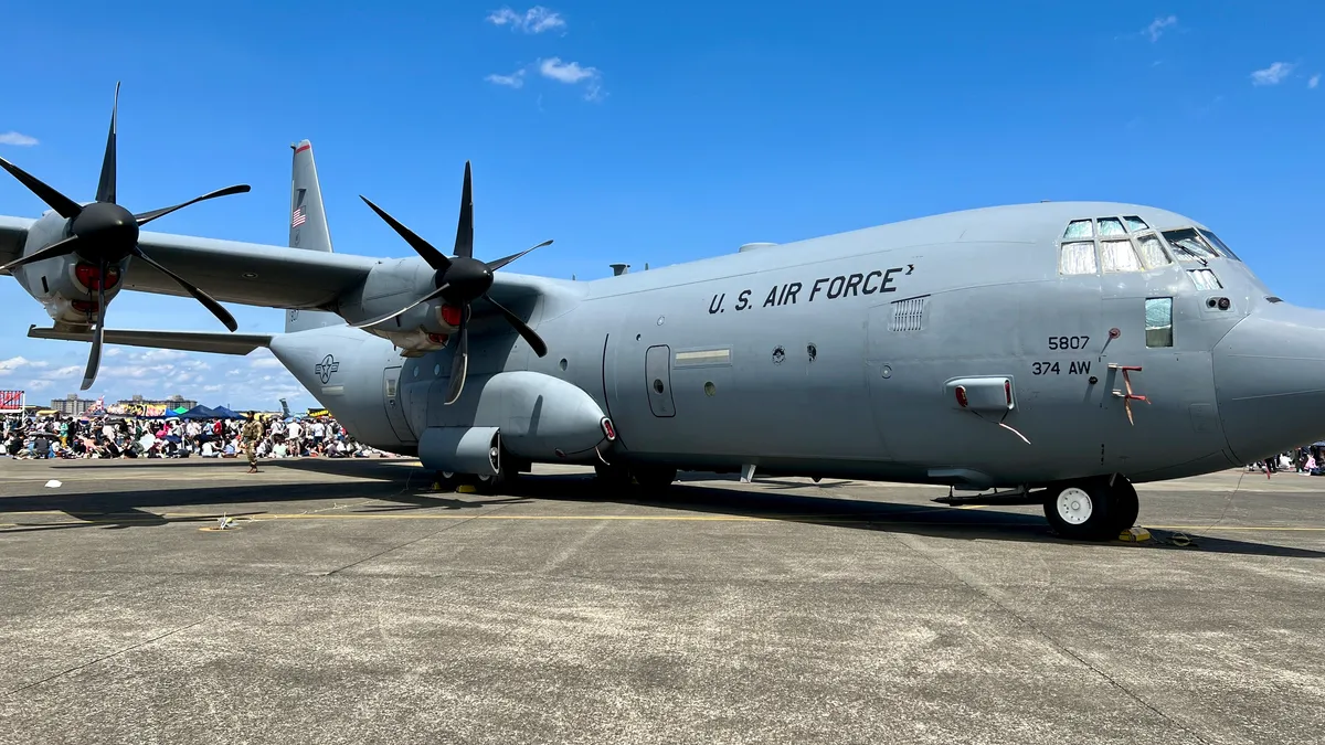 C-130J運輸機