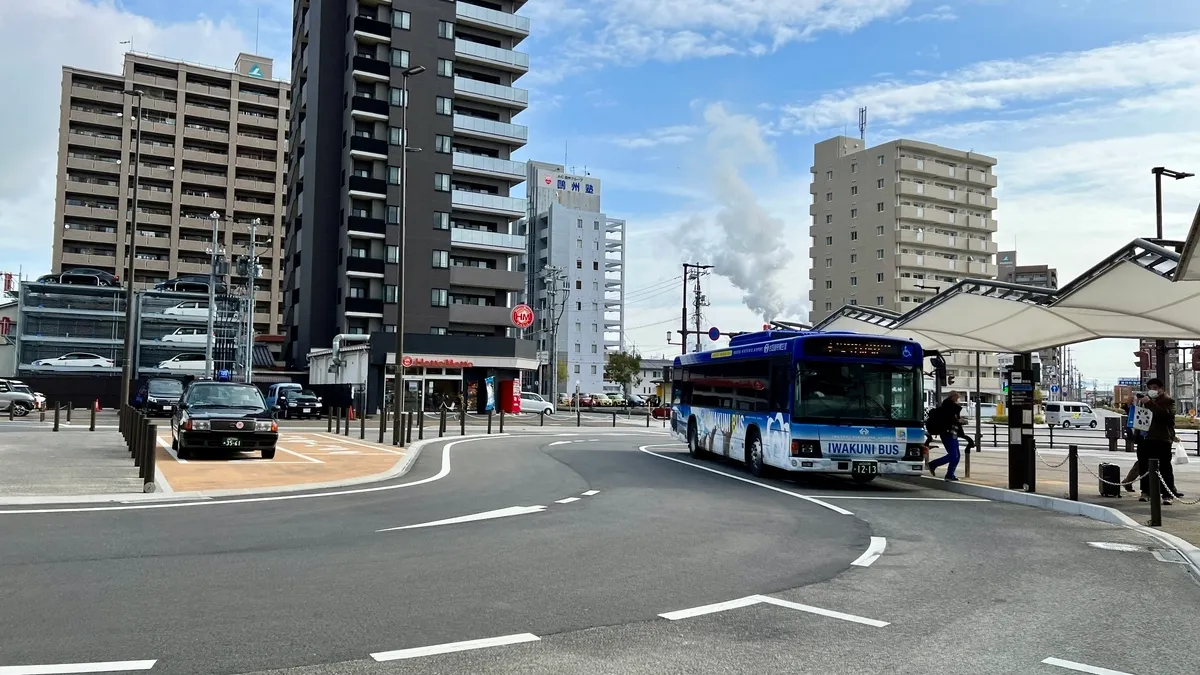 岩國站東口