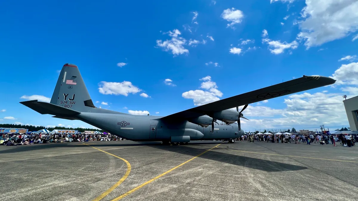 C-130J運輸機