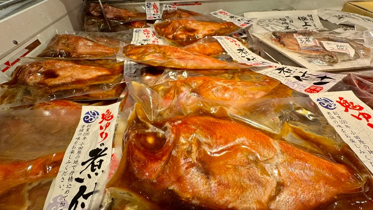 水煮金鯛魚