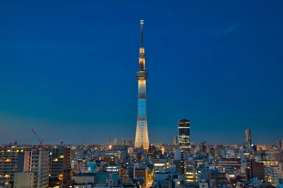 東京晴空塔燈光秀「粹」