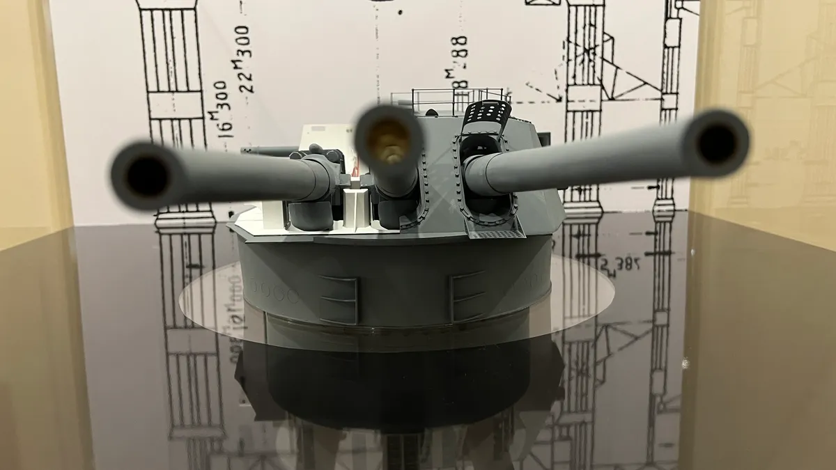 戰艦大和46公分砲主砲塔的模型